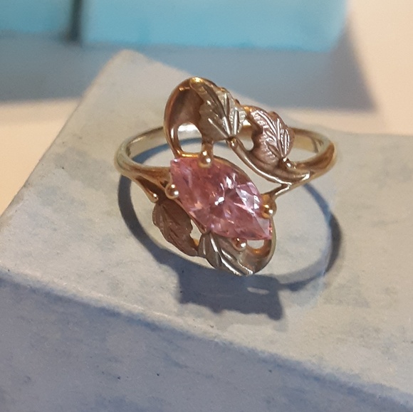 Black Hills Gold 10k Multi-tone Gold Pink Cz Ring - Picture 2 of 7